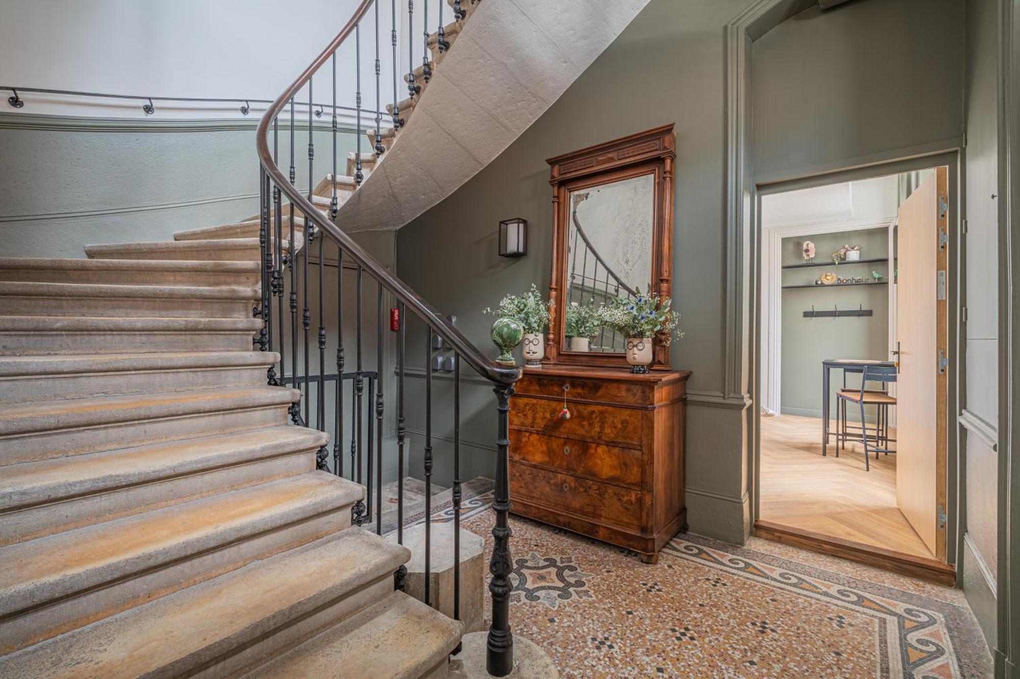 Le Felix Appart'Hotel Romans-sur-Isère Εξωτερικό φωτογραφία
